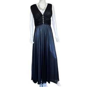 Patra Black Formal Sleeveless Prom Maxi Evening Gown Size 12